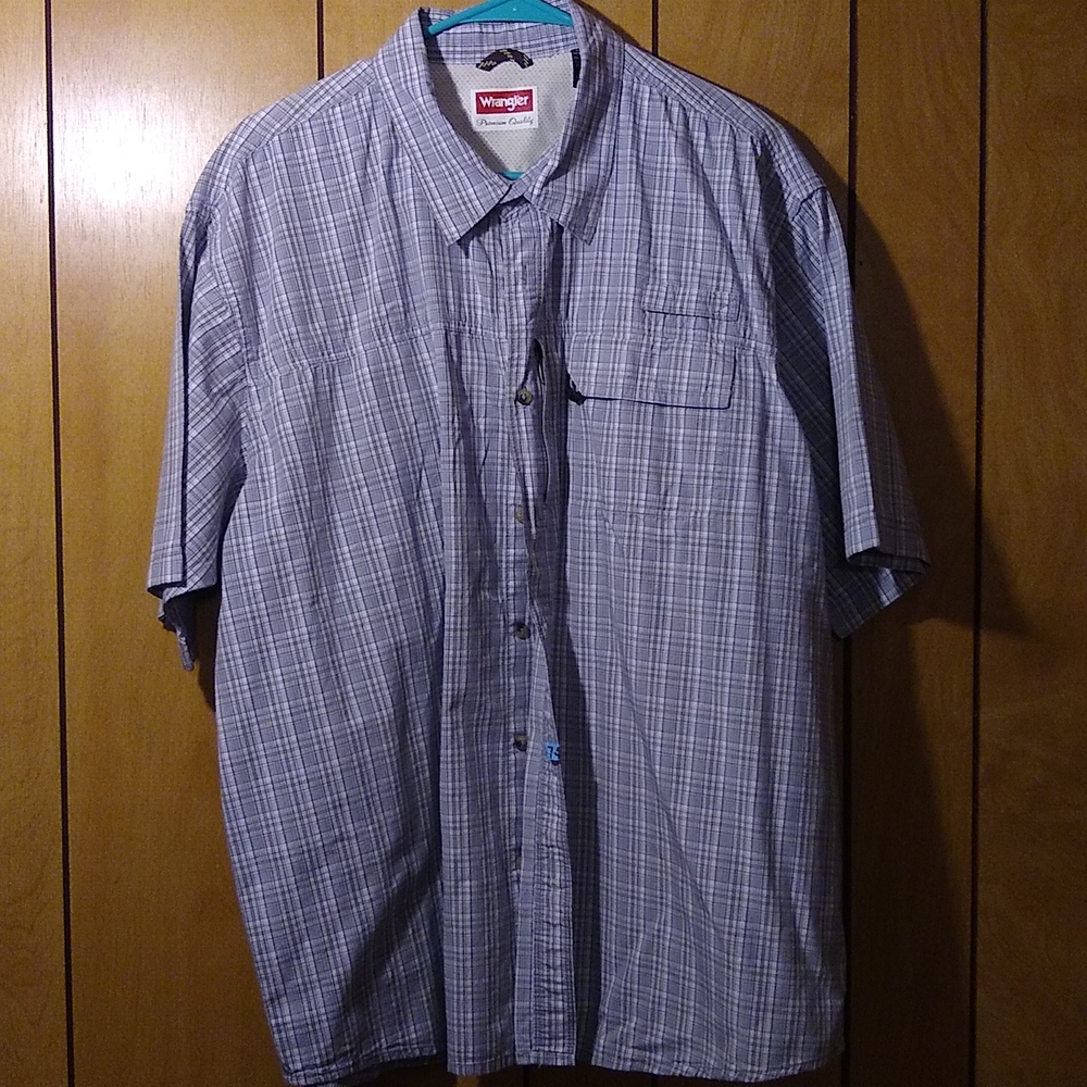 Wrangler Button Up